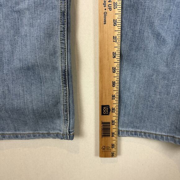 Levi's 541 Jeans Men's 44x36 Blue Denim Medium Wash Athletic Taper Straight Leg - Picture 8 of 13